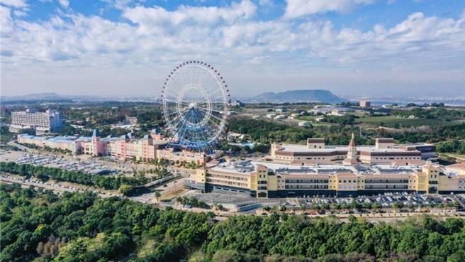 麗寶OUTLET MALL上午11時起正常營業。（業者提供／李京昇台中傳真）