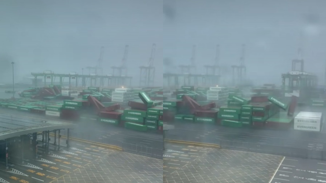 碼頭貨櫃被強風吹飛。（圖／翻攝自臉書「爆料公社二社」）