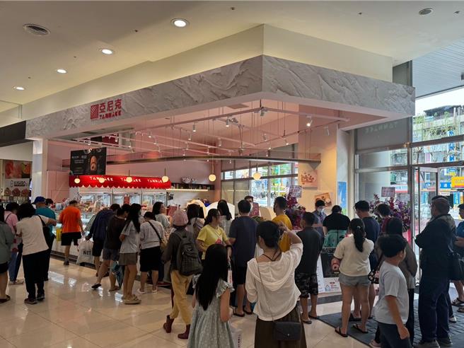 Global Mall近期改裝引進全台百貨首家亞尼克Cafe等。（Global Mall提供／朱世凱台北傳真）