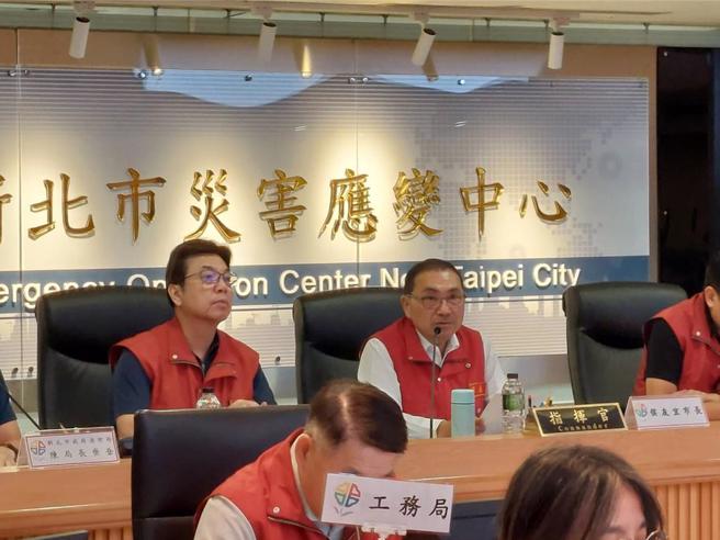 颱风天屏东、基隆医院传火警，新北市侯友宜要求新北52家医院加强巡检用火用电情况。（陈慰慈摄）