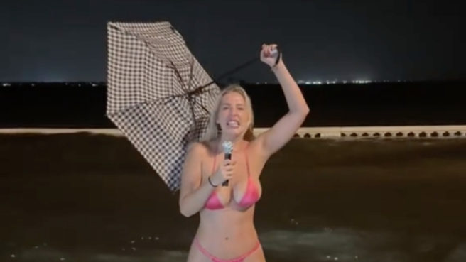 美國網紅辛普森假裝報氣象遭炎上。（圖／翻攝自skylersimpsonn TikTok）