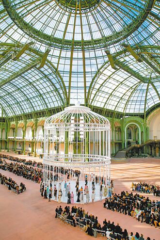 許瑋甯花都展后之氣勢