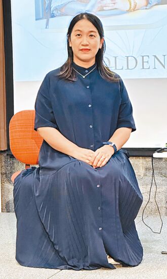 湊佳苗談寫作 每天三行不間斷