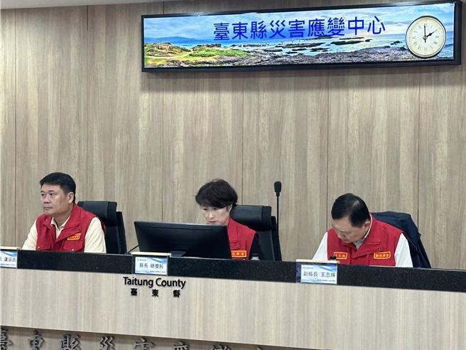 台东县政府宣布部分地区有影响交通及安全之虞，4日停班课。（蔡旻妤摄）