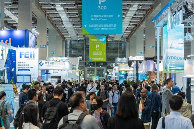 能源周、永续展4日登场，首日人潮挤爆南港展览馆／图／贸协