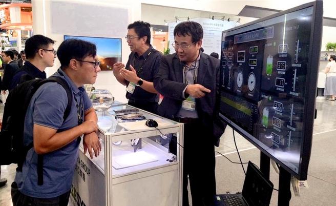 大亚集团开发的虚拟电厂系统(VPP)_也于今年亮相，透过云端整合分散各地的储能案场，有效监控、维运与管理储能资源。图／大亚提供