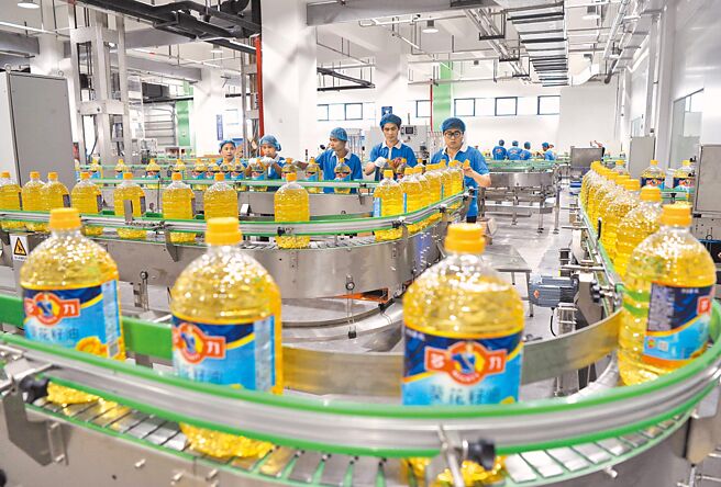 佳格3日公告中国大陆将扩建厂房，预计投资人民币1.85亿元租地委建，扩大对岸市场布局。图／本报资料照片