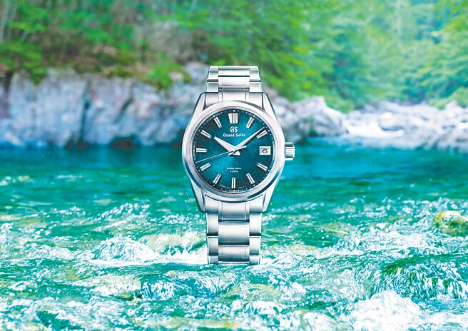 Grand Seiko推出阿寺溪蓝表盘Evolution 9系列腕表，30万元。（Grand Seiko提供）