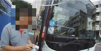 人命枉死喚不醒？中市公車亂象仍未止 駕駛闖紅燈、違規左轉
