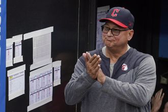 MLB》張育成恩師法蘭柯納病癒復出 簽約3年接掌紅人帥印