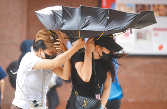 全台放颱风假防灾！韩网友1原因超羡慕「把国民安全放第一位」