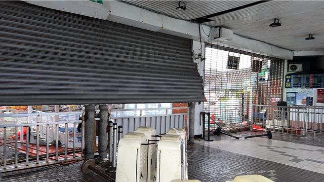 旗鼓渡深夜停航遭旗津居民抱怨淪「二等公民」，船公司回應說多處設備受損，需要時間復原。（高雄市輪船公司提供／任義宇高雄傳真）