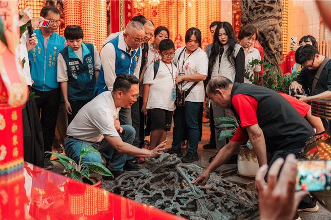 桃园市龙潭区龙元宫建庙200周年系列活动，将设计导入传统场域纪录龙元宫人神共创的痕迹，5日举办成果发表。（桃市府新闻处提供／廖姮玥桃园传真）