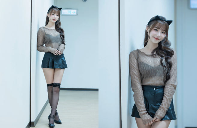 元元性感透視裝曝光，側身臀型藏不住。（圖／IG@1105ya）