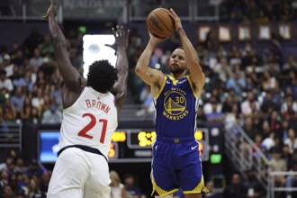 NBA》柯瑞手感冰冷 勇士仍靠瓦特斯壓哨絕殺三分球擊沉快艇