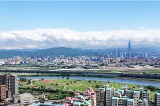 磁磚剝落砸到男童   議員籲動用二備金提升行走安全