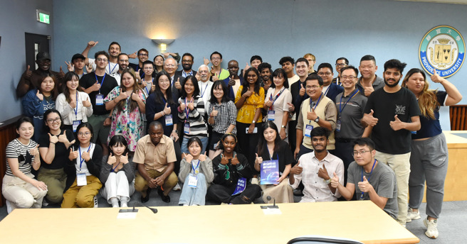 静宜邀请来自印度、越南、泰国、印尼及台湾的知名专家，探讨教育科技和行销科技等领域的应用与挑战。(照片/静宜大学提供)