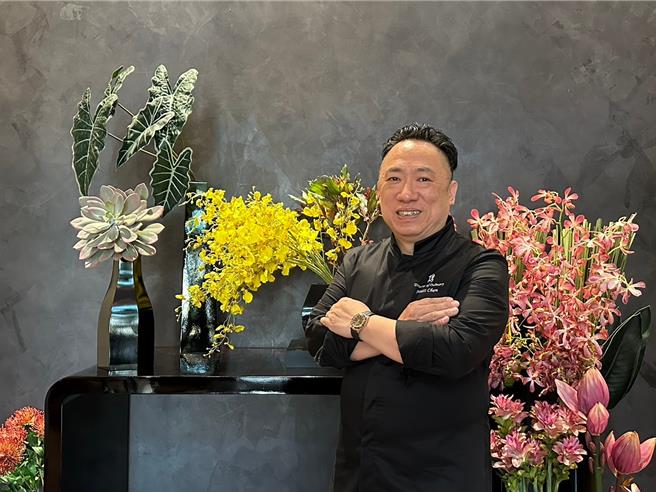  米其林1星「隽GEN」中餐厅，厨艺总监陈泰荣携手行政主厨胡鑑波推出秋季菜单，展演纯熟功法技艺展现粤菜之美，图为陈泰荣。（吴娮翎摄）