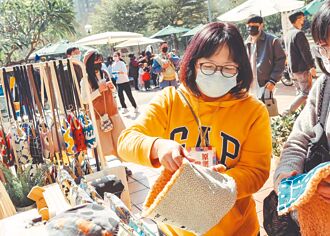 非科班林佩旻 口金包打響口碑