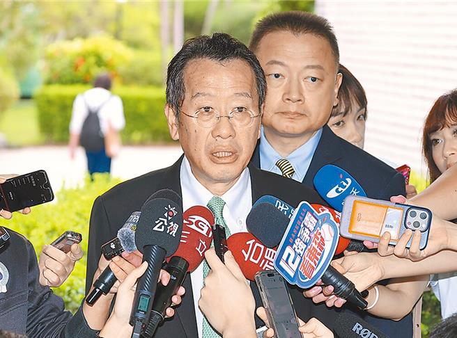 国防部长顾立雄。（本报资料照）