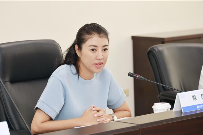 2024南投茶博开幕开红盘，南投县长许淑华7日在县务会议上肯定县府团队努力成果，期许朝百万人出席茶博新纪录迈进。（南投县政府提供／杨静茹南投传真）