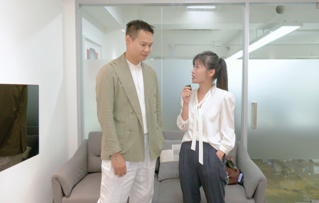 投顧專家雷老闆（王韋閔）提醒投資者參加法說會，要從企業高層的表情、語氣和回答中，挖掘出未來的潛在動向。（圖／翻攝中時財知道）