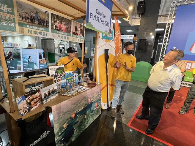 2023年入境旅客人数逾648万人，仅2019年来台旅客人数的54.7％，有鑑于此南投县政府推引客奖励计画。（杨静茹摄）