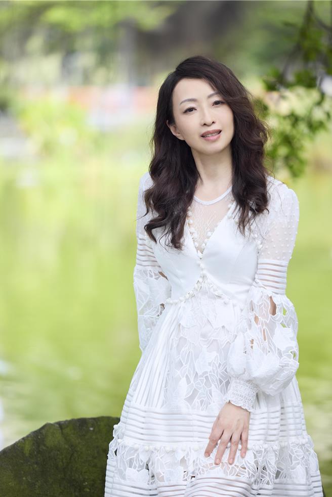 戚小恋推出《我的太阳My Sun 2023》全记录专辑。（源瑗园 San ＆ Cloudia Studio提供）