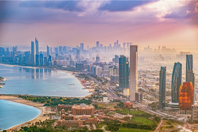 颐宫中餐厅进驻阿布札比，地点毗邻阿布札比罗浮宫与古根汉美术馆。（云品国际提供／吴娮翎台北传真）