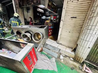 北市休旅車撞進土魠魚羹店「闆娘慘遭壓傷」！駕駛明顯死亡