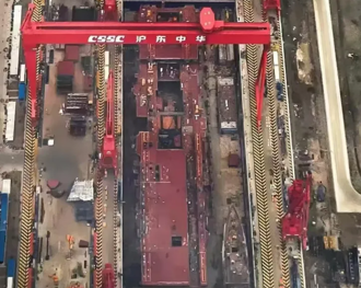 陆076怪兽两栖舰空中挥拳 设置双舰岛用处大了