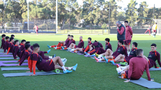 足球》資深球評：大陸國足應該大換血 把80％球員都換掉