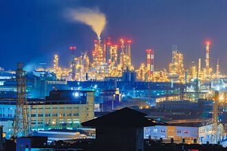 石化業嘆逼出走 中鋼：有負擔