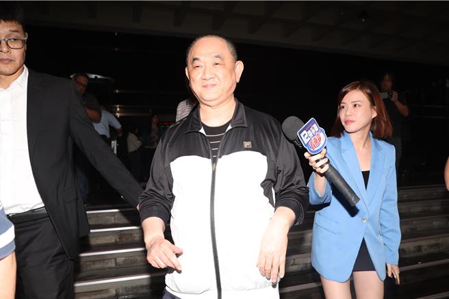 陈盈助离开北检（邓博仁摄）