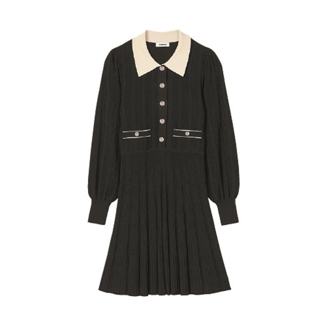 新光三越台北信义新天地復古针织SANDRO撞色翻领百褶针织洋装，推荐价1万1690元。（新光三越提供）