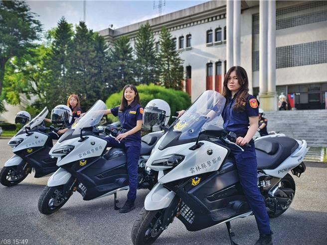 云林县警局新添购4部2024年的T-MAX大型重型机车，加入国庆焰交通安全维护任务。（云林县警局交通队长詹百平提供）