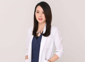 美女营养师遭爆当小三 爱上名医10年 社群全关闭