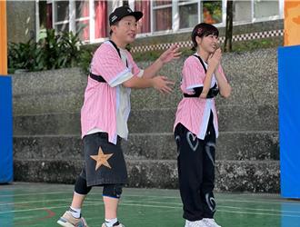 張立東硬闖峮峮房間得逞直呼「好香」 風田公開喊她寶貝