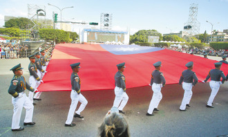 勇鷹機隊衝場打頭陣！ 一圖看國慶大會流程亮點