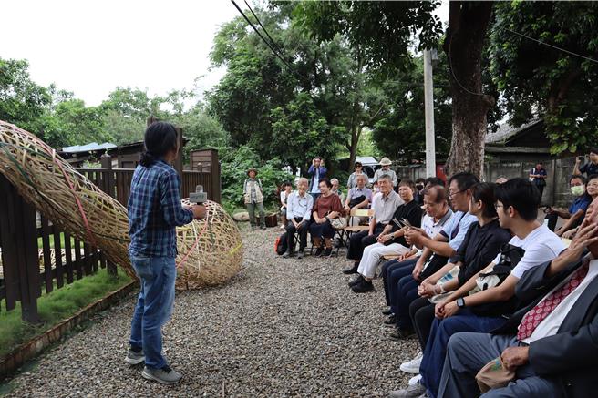 竹东林业故事特展，9日起于竹东镇竹东宿舍群内开馆展示。（邱立雅摄）