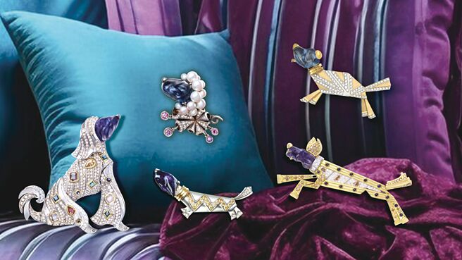 周薇設計的「Uptown Funky Dog 上城名流犬」胸針系列榮獲French Fashion Awards法國時尚大獎金獎。圖／業者提供