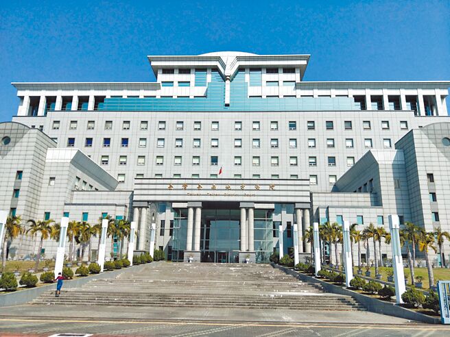 台南市鄭姓國小男導師被女學生指控，在教室內違反意願摸私密處超過20次，台南地方法院判無罪。（本報資料照片）