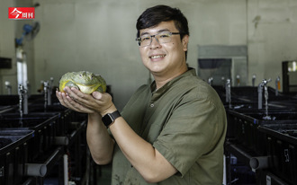 獸醫系畢業生大逆襲！不顧爸媽反對創業養蛙 結局超驚人