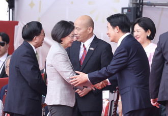 賴、蔡有無事先交流國慶文稿？府方官員：官邸會面大多聊這事