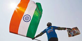 印度建功 單一國家基金稱霸