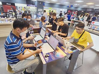 順發電腦 AI電腦首選通路