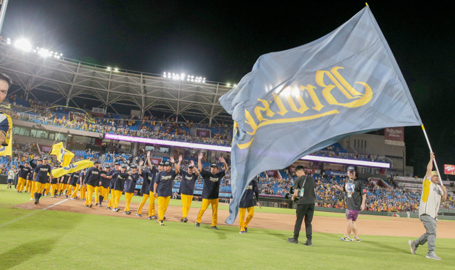 中信兄弟获得下半季冠军及全年战绩第一，直接晋级台湾大赛。（图／报系资料照）