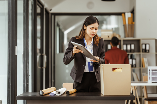 有網友分享，公司的年輕同事上班做得不開心就裸辭。（示意圖：shutterstock／達志）