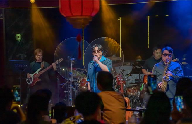 蕭煌奇力挺第27屆視障藝術季。（身心障礙者藝文推廣協會提供）