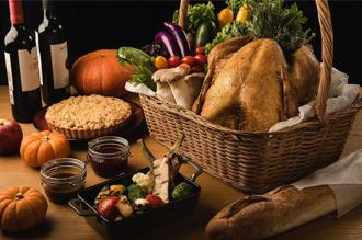 台北松山意舍酒店火鸡礼篮早鸟订购享9折 内用火鸡大餐享自助餐台吃到饱